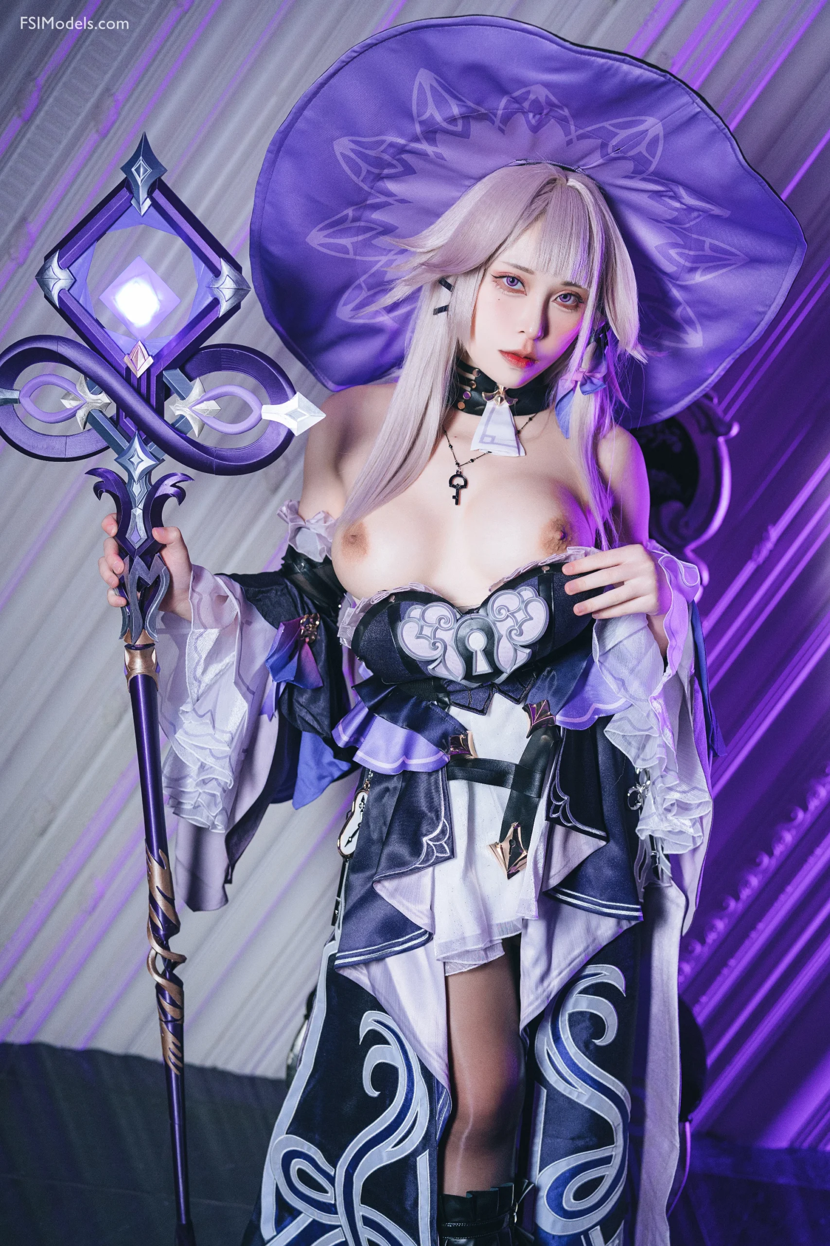 Tokar 浵卡 – the herta cosplay set leaked photos tokar 浵卡 the herta cosplay set leaked photos 008 scaled - FSI Models