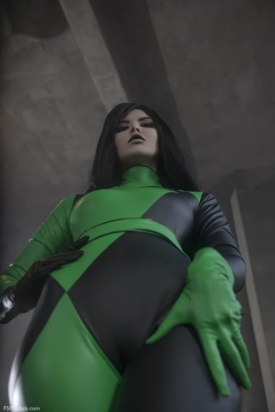 Vinnegal - shego big booty sexy cosplay photos vinnegal shego big booty sexy cosplay photos 050 - FSI Models