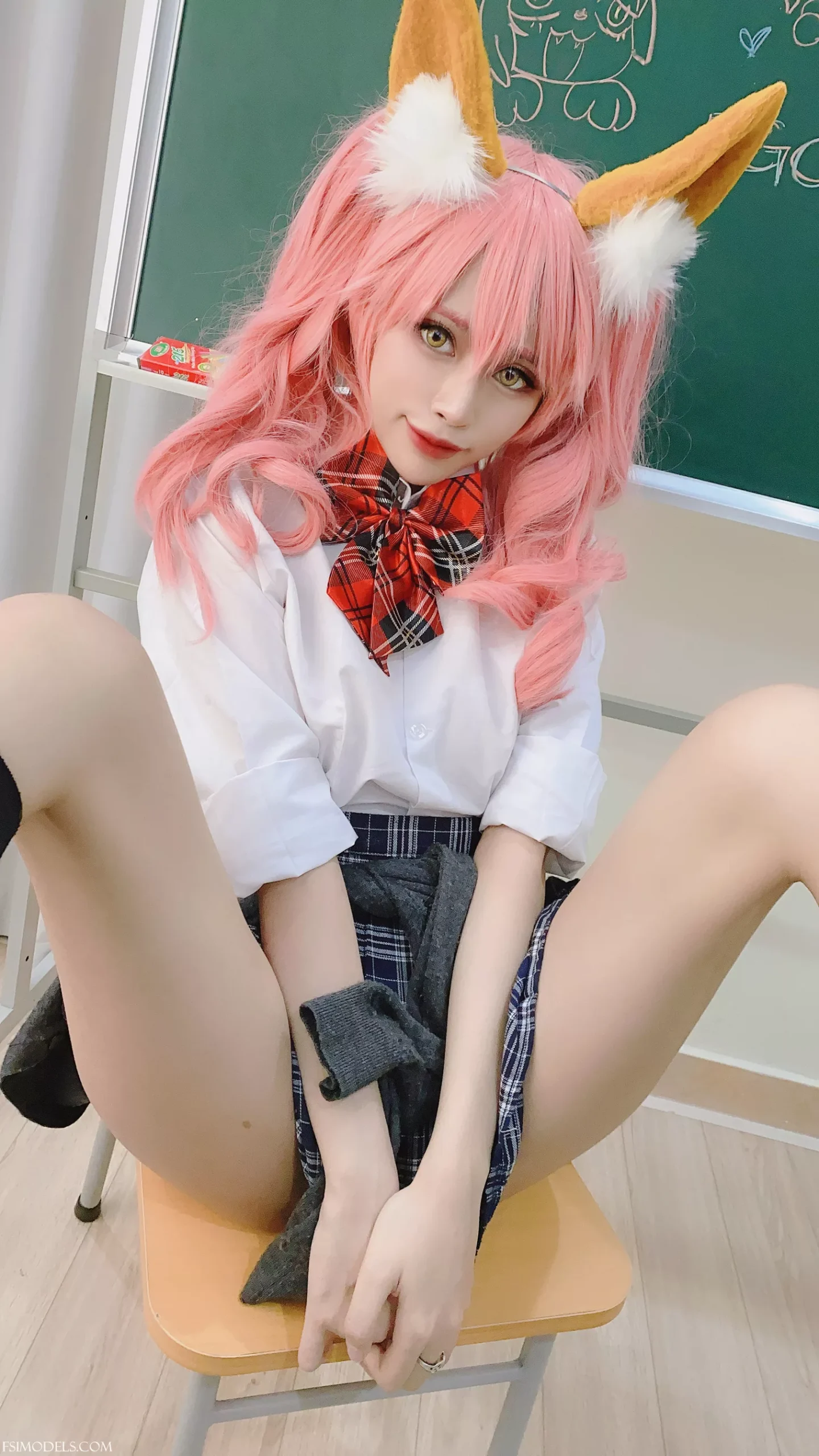 byoru tamamo seifuku cosplay photos 032 scaled - FSI Models