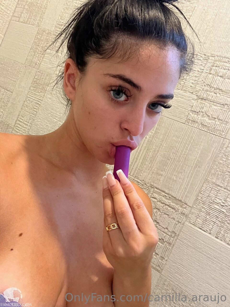 Camilla araujo boobs tease onlyfans photos camilla araujo boobs tease onlyfans photos 008 - FSI Models