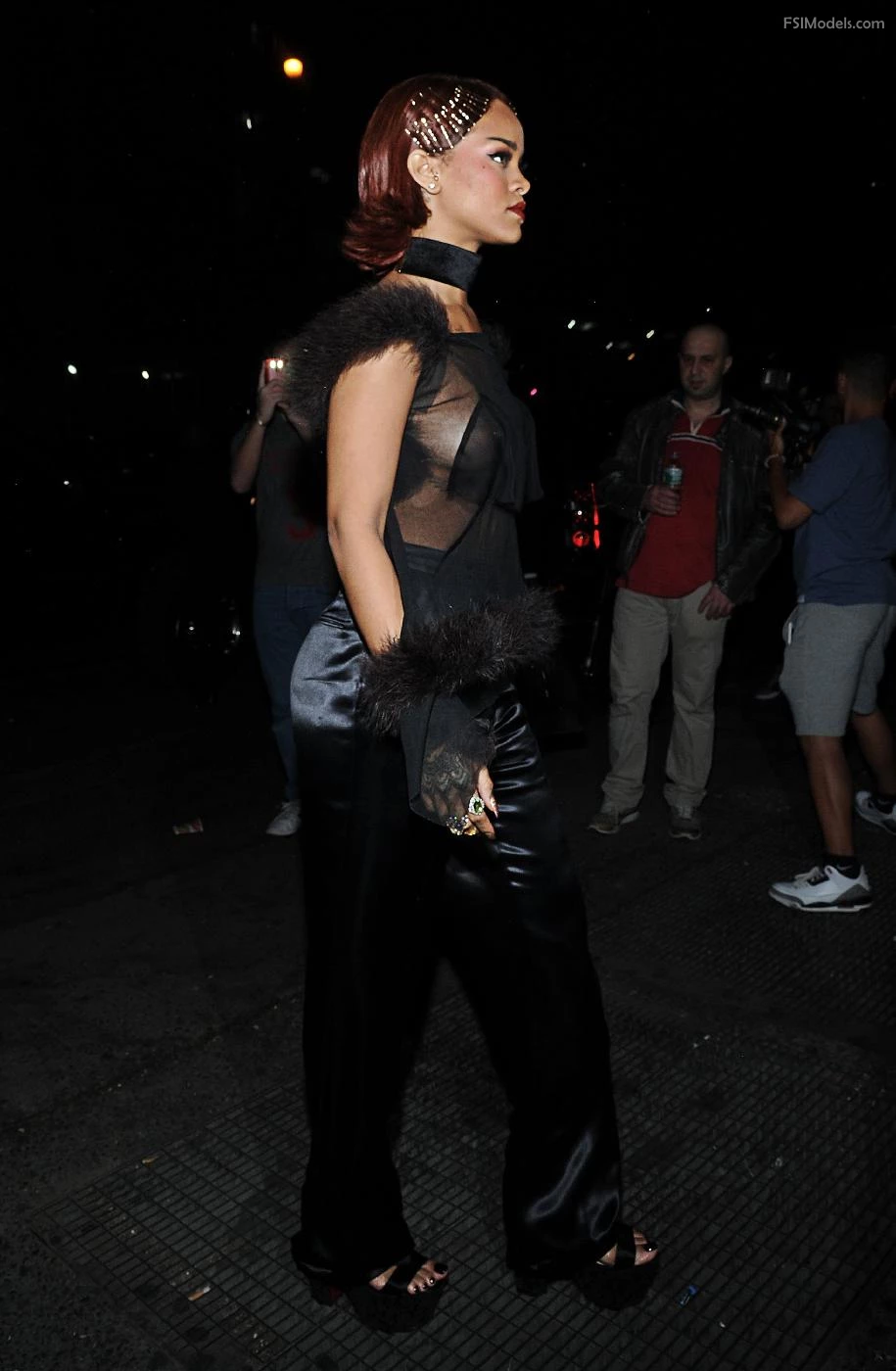 Rihanna candid see-through nipple slip photos leaked photos rihanna candid see through nipple slip photos leaked photos 007 - FSI Models