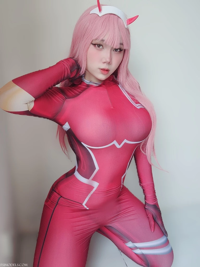 Tsunnyanchan - zero two cosplay set photos tsunnyanchan zero two cosplay set photos 003 - FSI Models