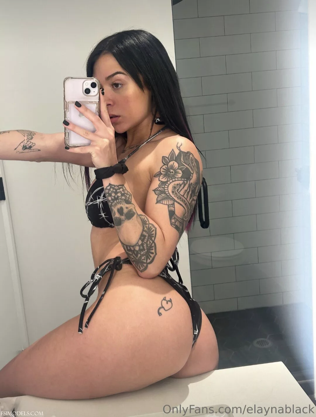 elayna black onlyfans nude tease photos 008 - FSI Models