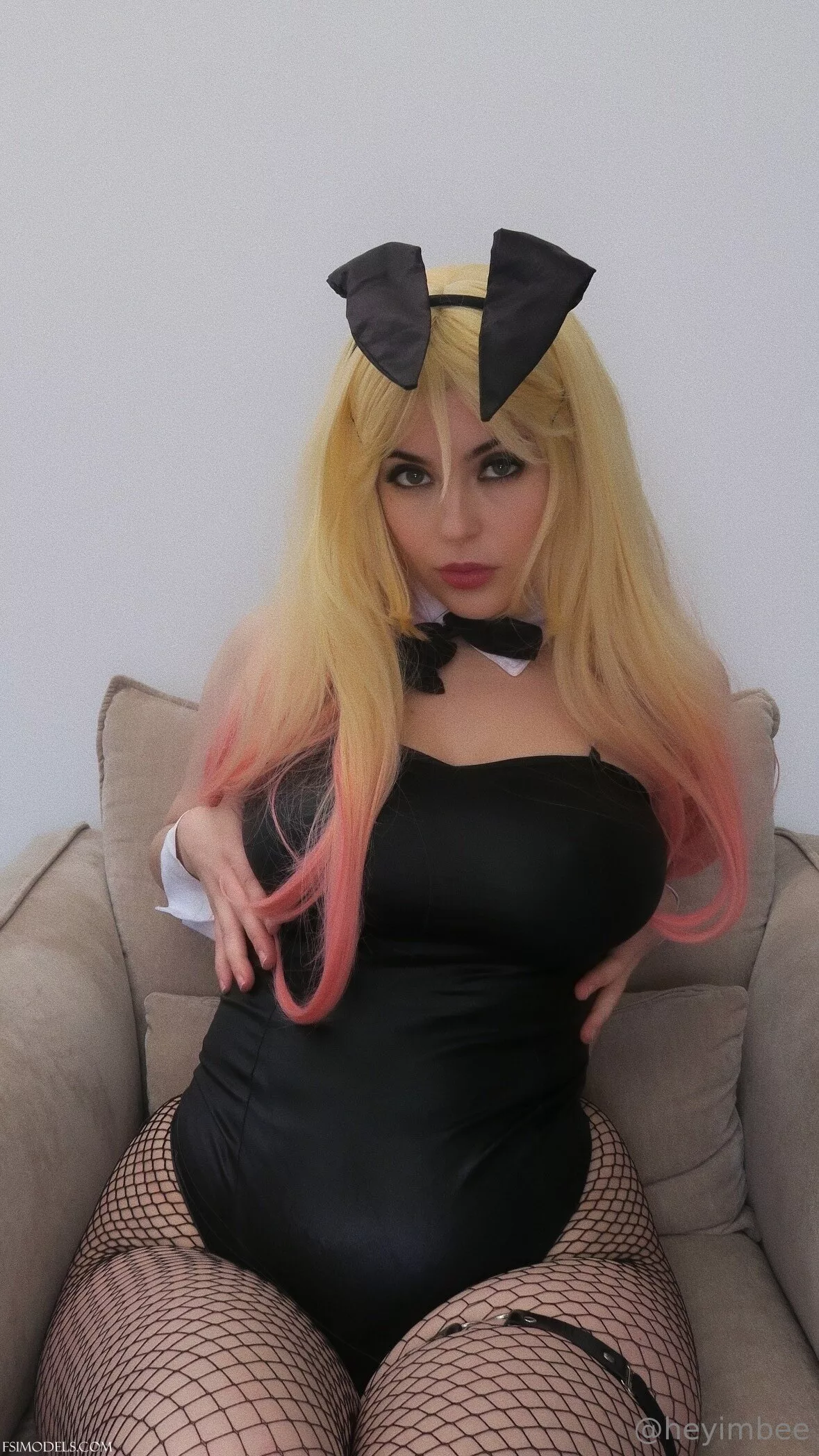 Heyimbee bratty bunny girl cosplay ass tease photos heyimbee bratty bunny girl cosplay ass tease photos 004 - FSI Models