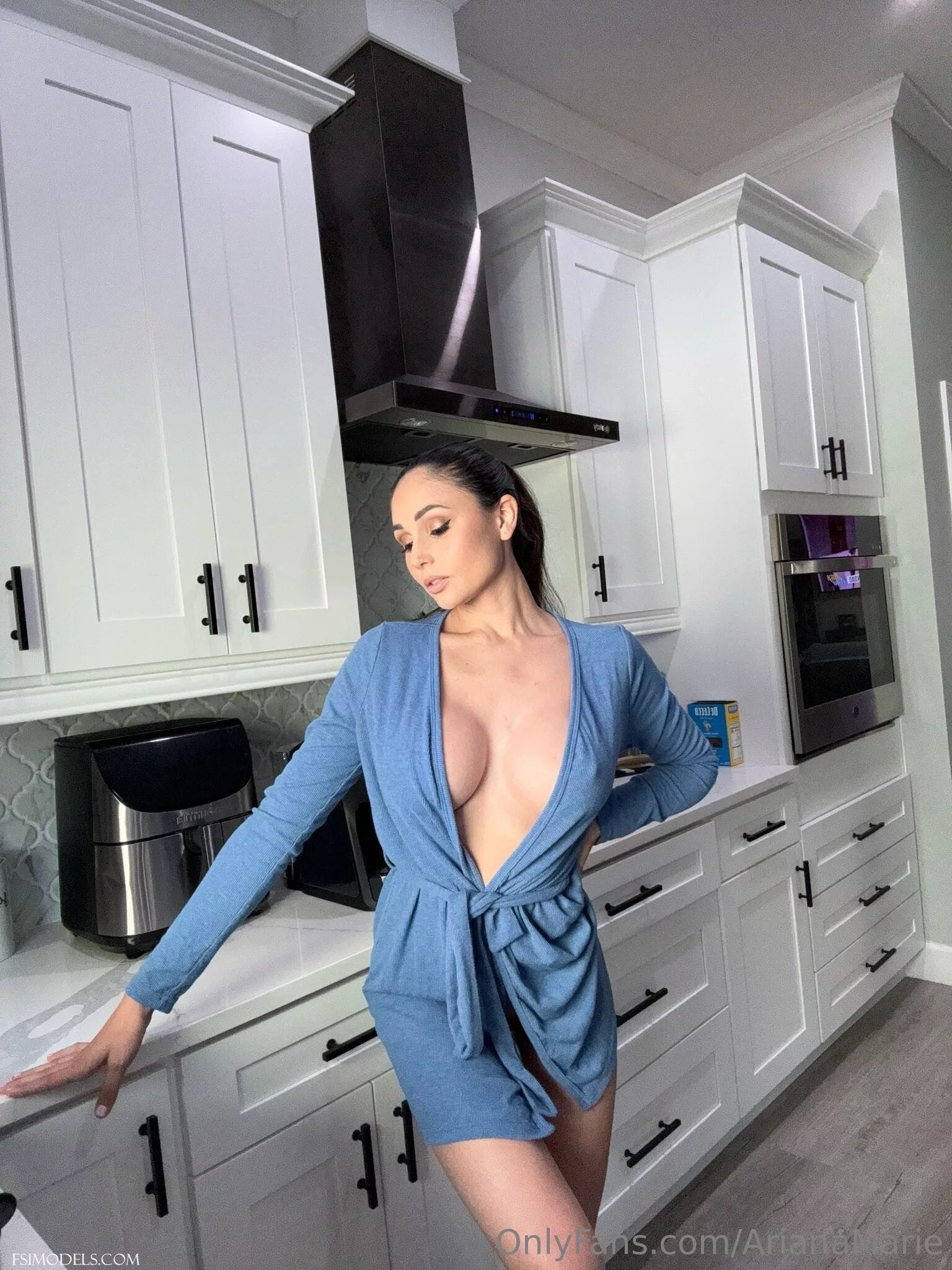 Ariana marie onlyfans loungewear nude set ariana marie onlyfans loungewear nude set 02 - FSI Models