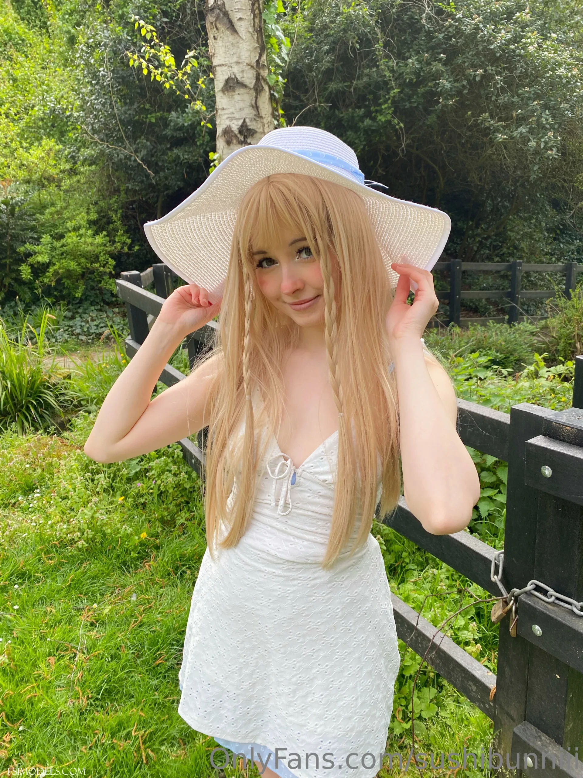 Sushibunniii onlyfans outdoor nude tease set sushibunniii onlyfans outdoor nude tease set 02 scaled - FSI Models